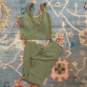 Lululemon desert green set
